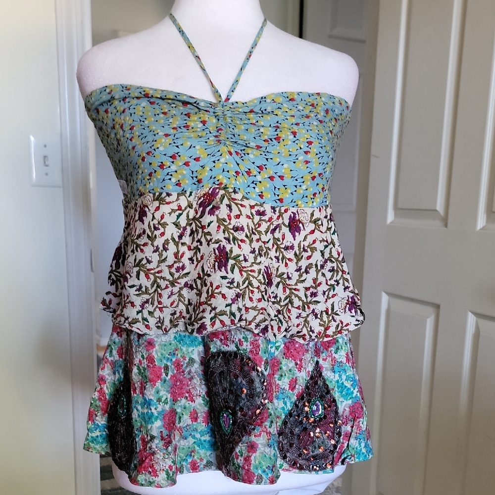 Drosofila Floral Multicolor Halter Top